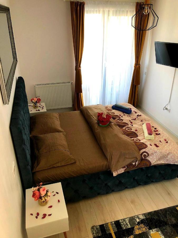 Jolie Apartments Braşov Esterno foto